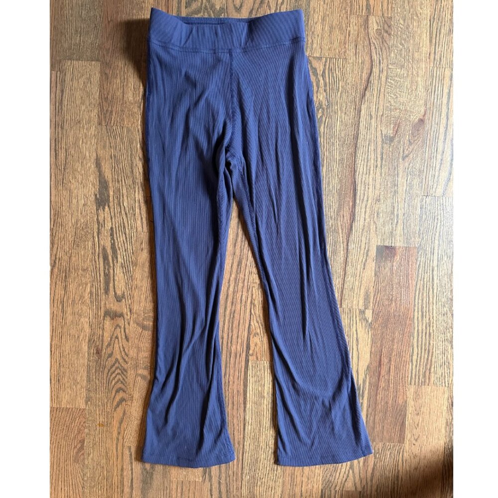 Outdoor Voices Rib Flare Legging